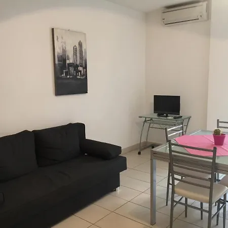 Cozy Apartment